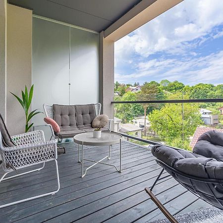 Sky Apartment With Free Parking And Balcony & Ac Κάουνας Εξωτερικό φωτογραφία