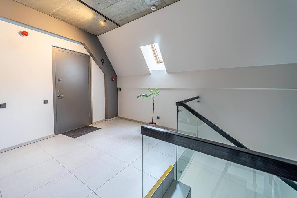 Sky Apartment With Free Parking And Balcony & Ac Κάουνας Εξωτερικό φωτογραφία