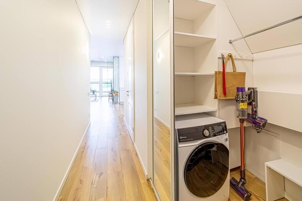 Sky Apartment With Free Parking And Balcony & Ac Κάουνας Εξωτερικό φωτογραφία